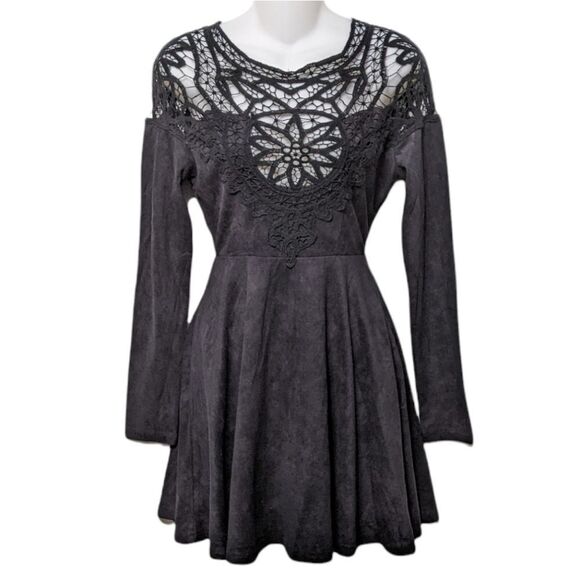 NWT SELFIE LESLIE Faux Suede Lace Cutout Back Skater Dress S - Picture 2 of 9